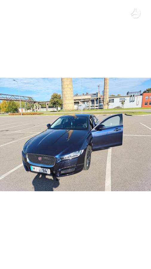 Jaguar XE, 2.0 l., Седан