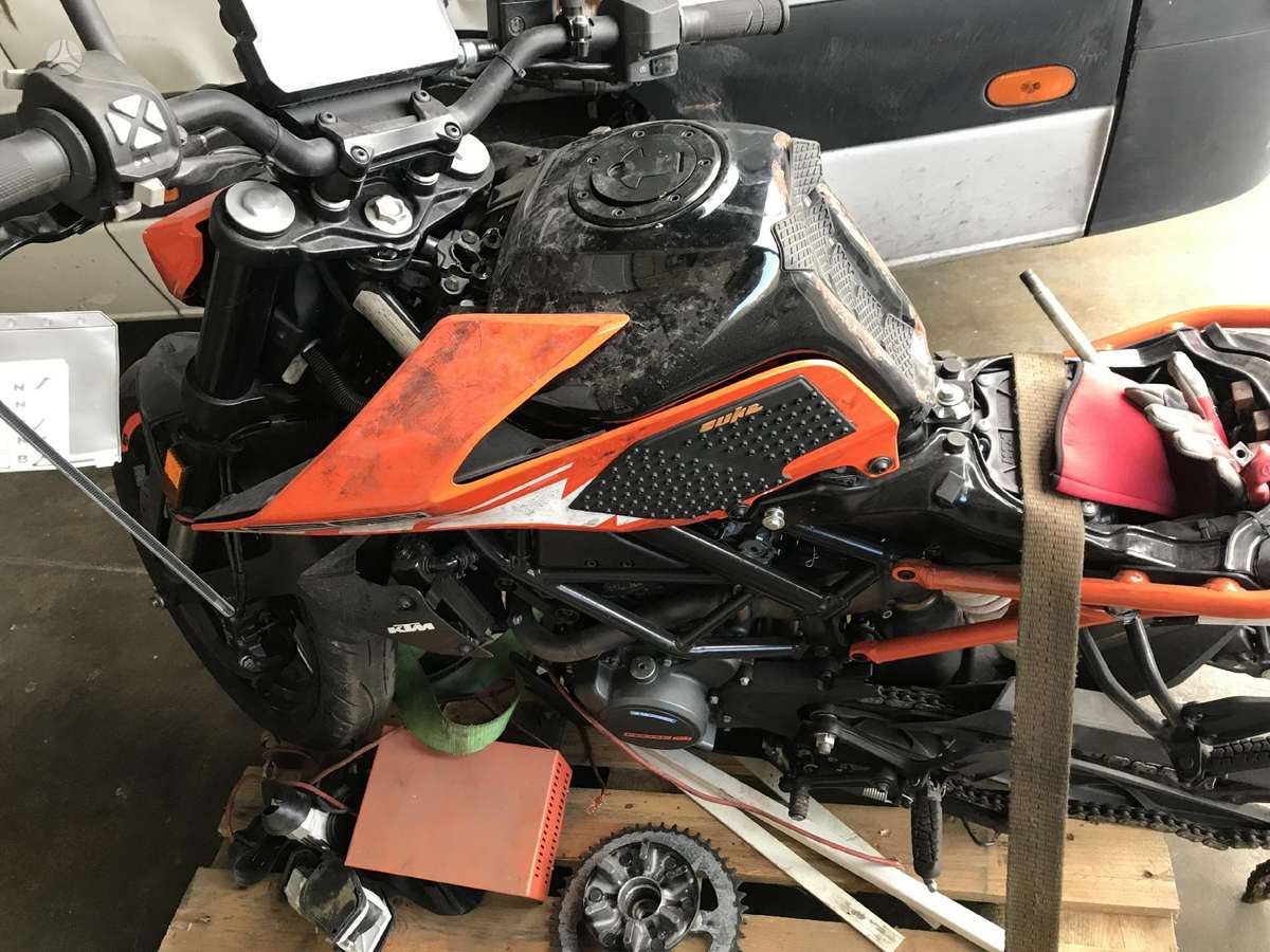KTM Duke, superbikes