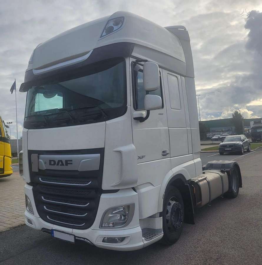 DAF XF 480 MEGA, double sleeper
