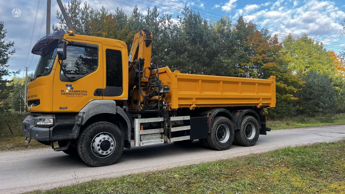Renault Kerax, самосвалы с краном