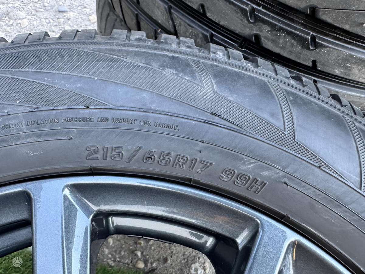 Falken 7+5mm, winter 215/65 R17