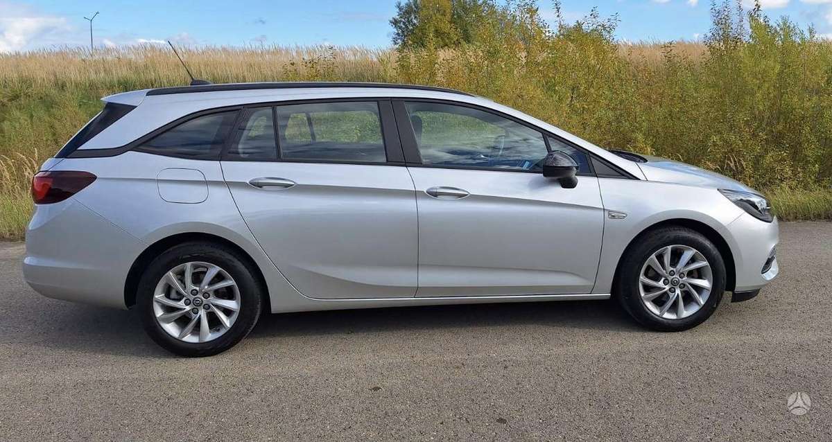 Opel Astra, 1.2 l., Универсал
