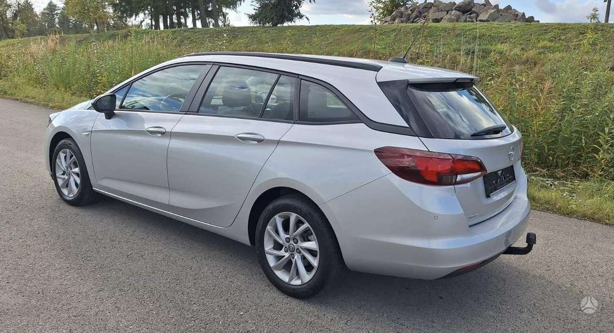 Opel Astra, 1.2 l., Универсал
