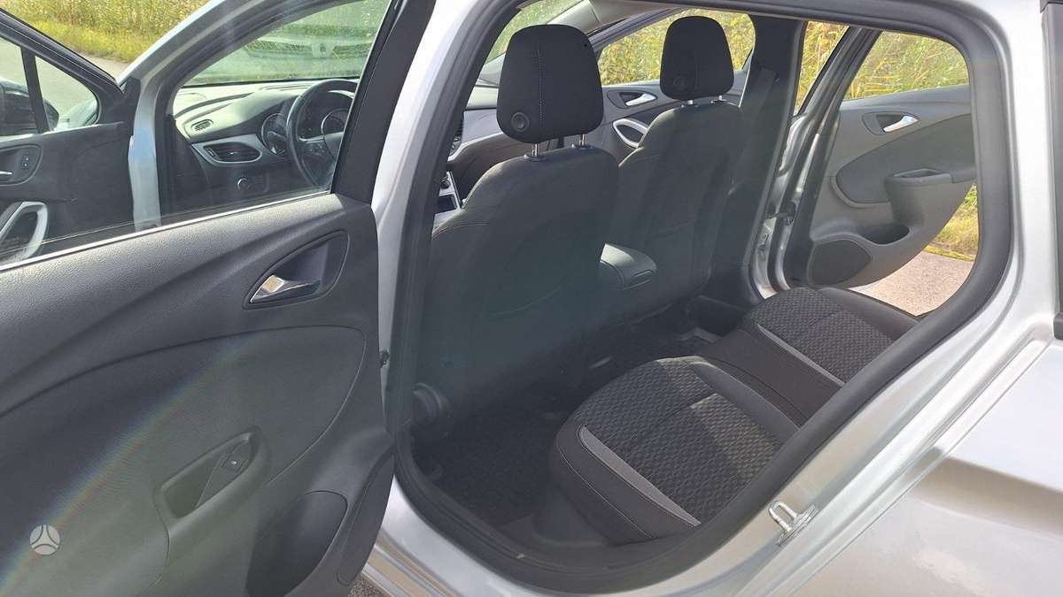 Opel Astra, 1.2 l., Универсал