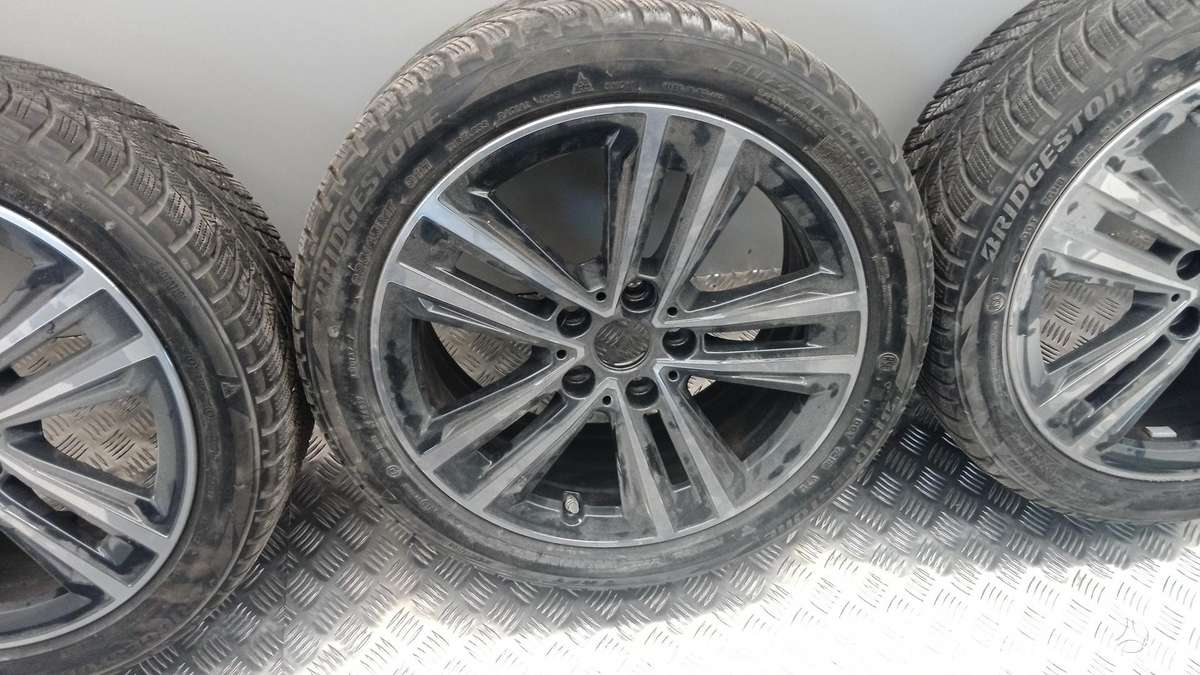 BMW F40, light alloy, R17