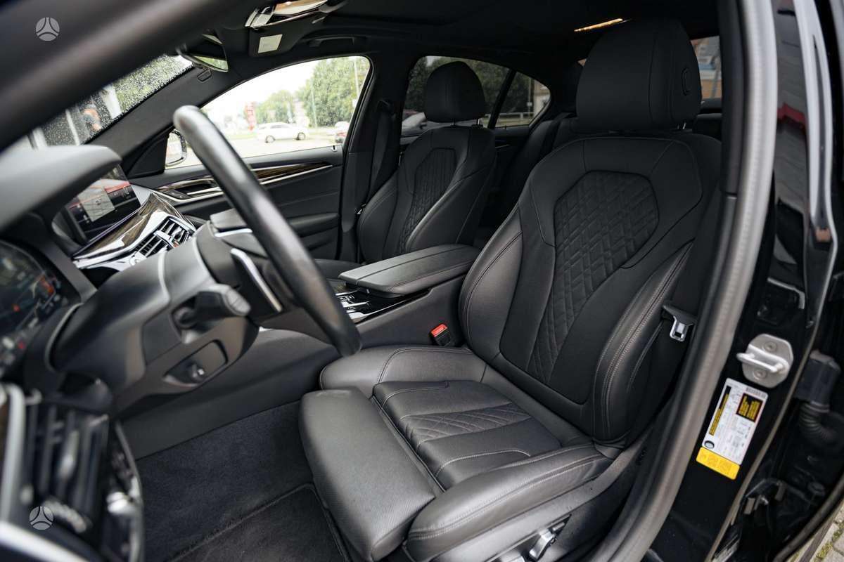 BMW 530, sedanas