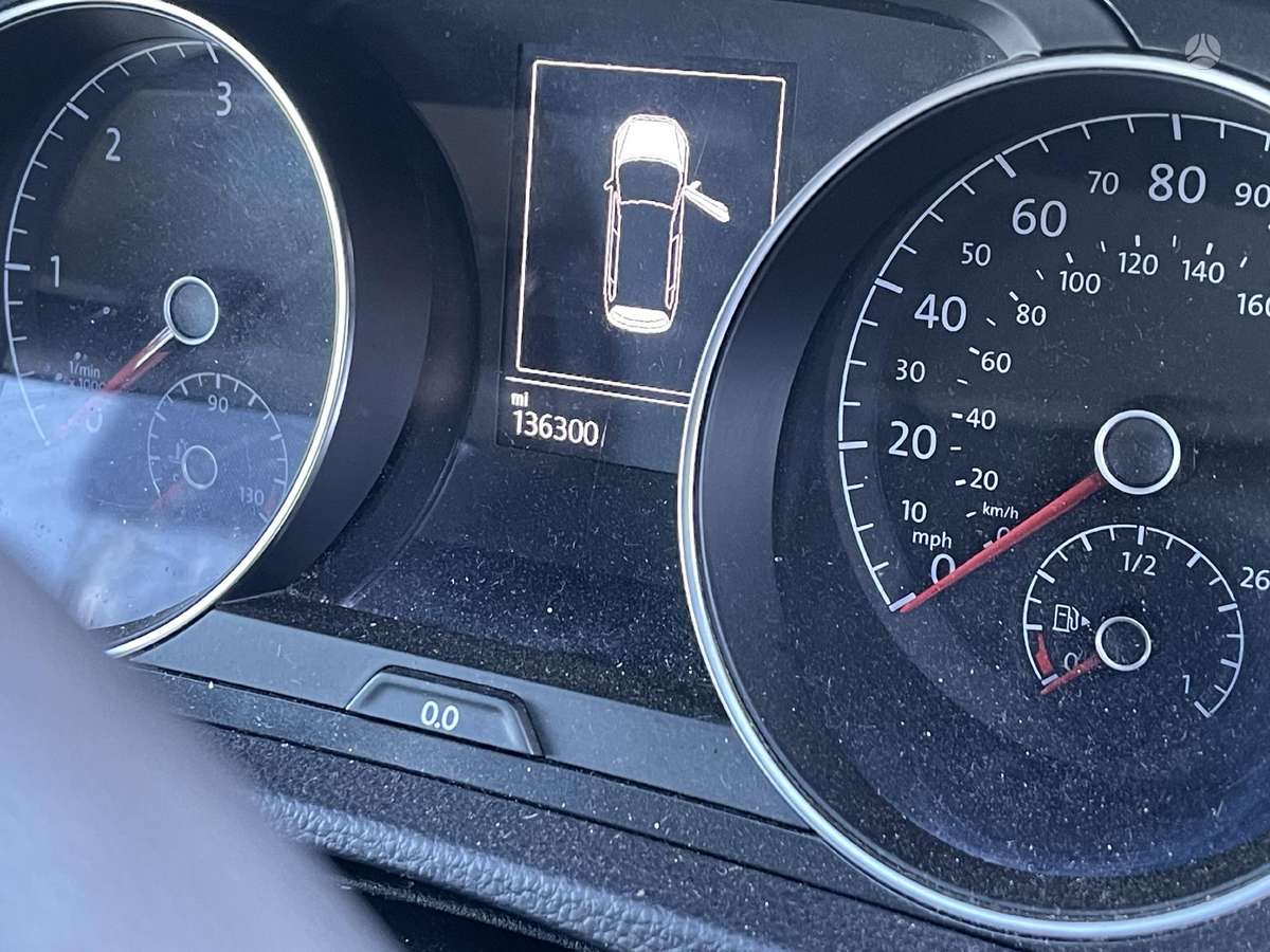Volkswagen Golf rezerves daļās
