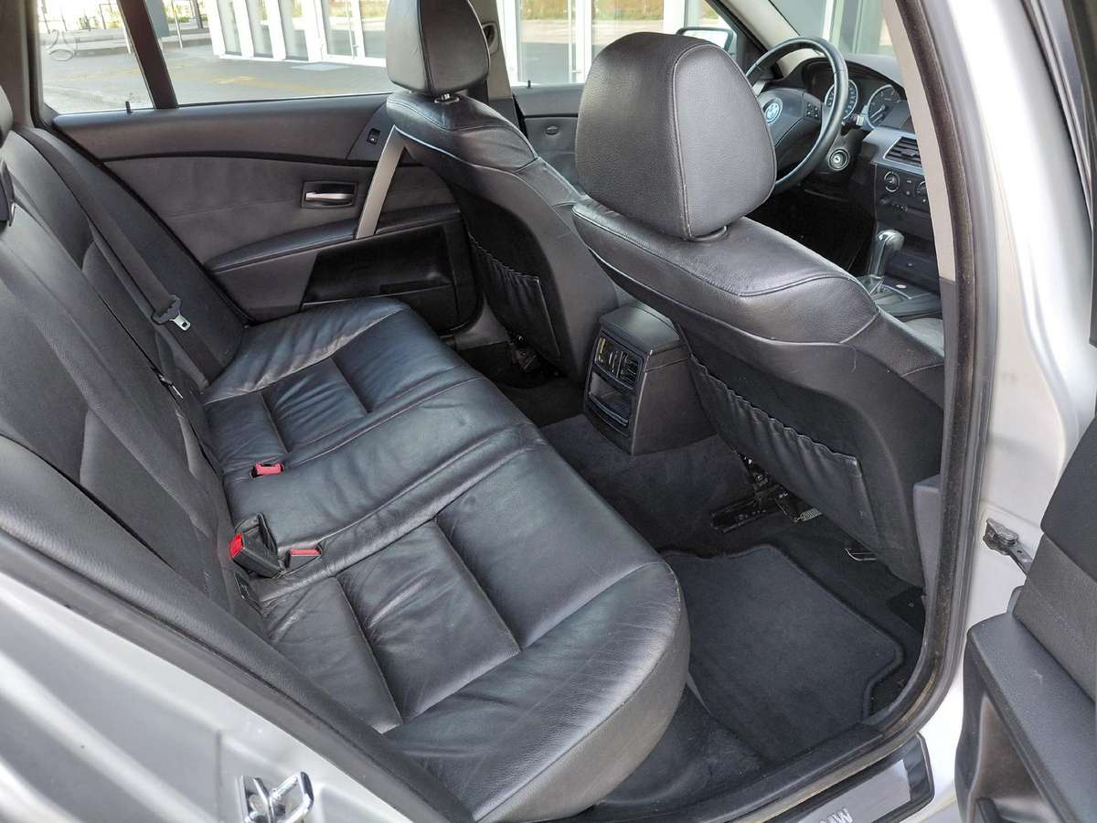 BMW 525, 2.5 l., Универсал