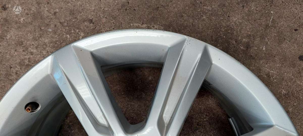 Volvo, vieglmetāla, R17