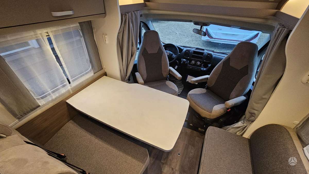 Carado T448 PRO+ Pack Automatas, campers