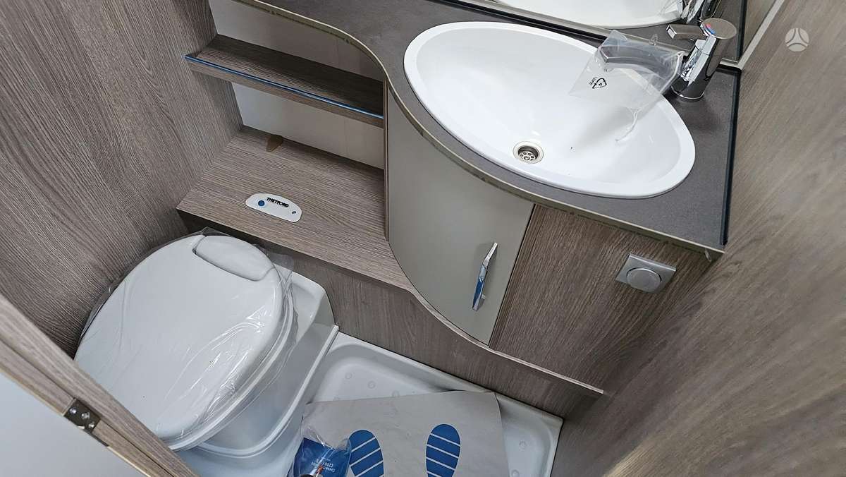 Bürstner PREMIO LIFE 490TK, caravans