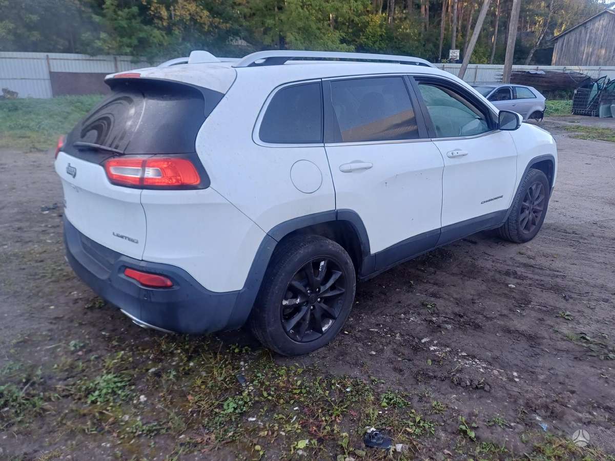 Jeep Cherokee по частям