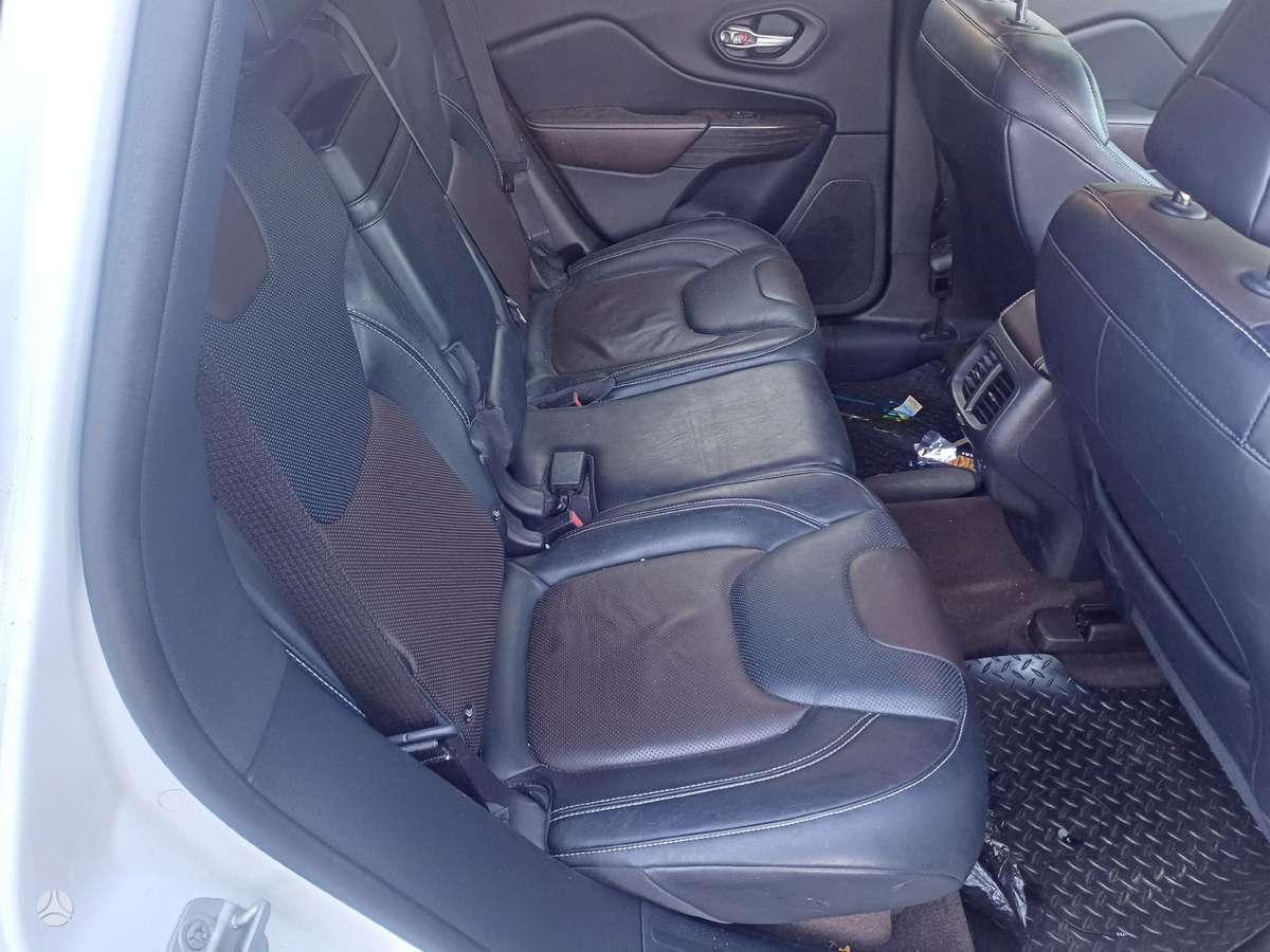 Jeep Cherokee for parts
