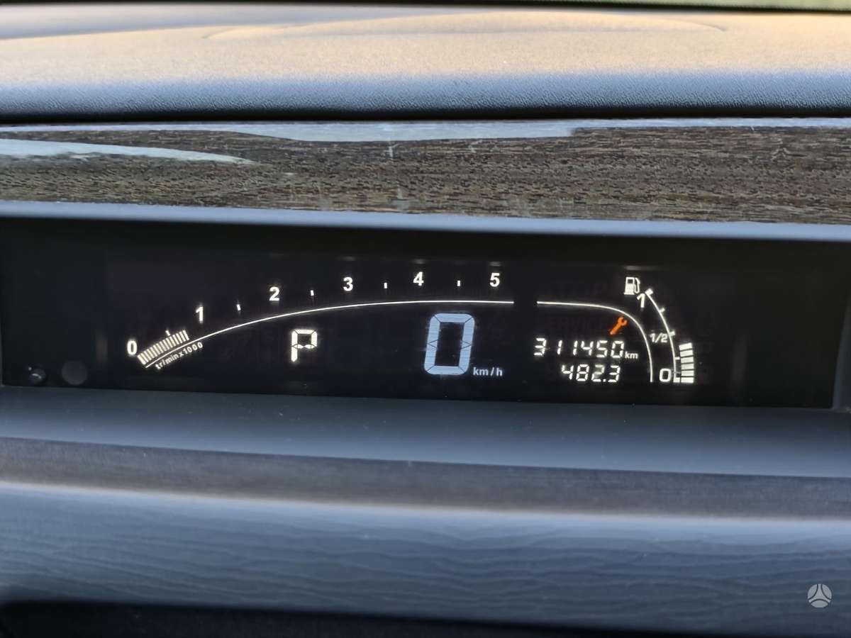 Citroen C6, 2.7 l., Седан