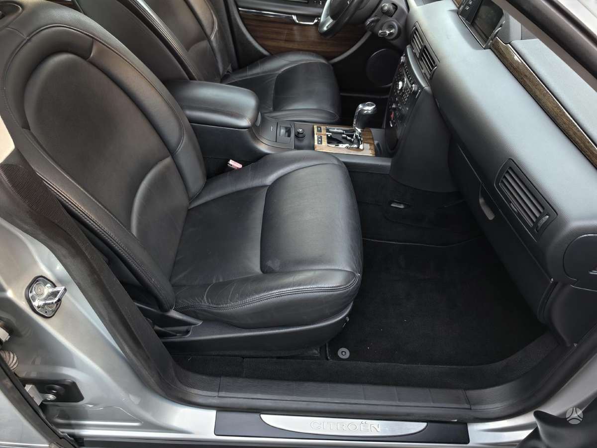 Citroen C6, 2.7 l., Седан