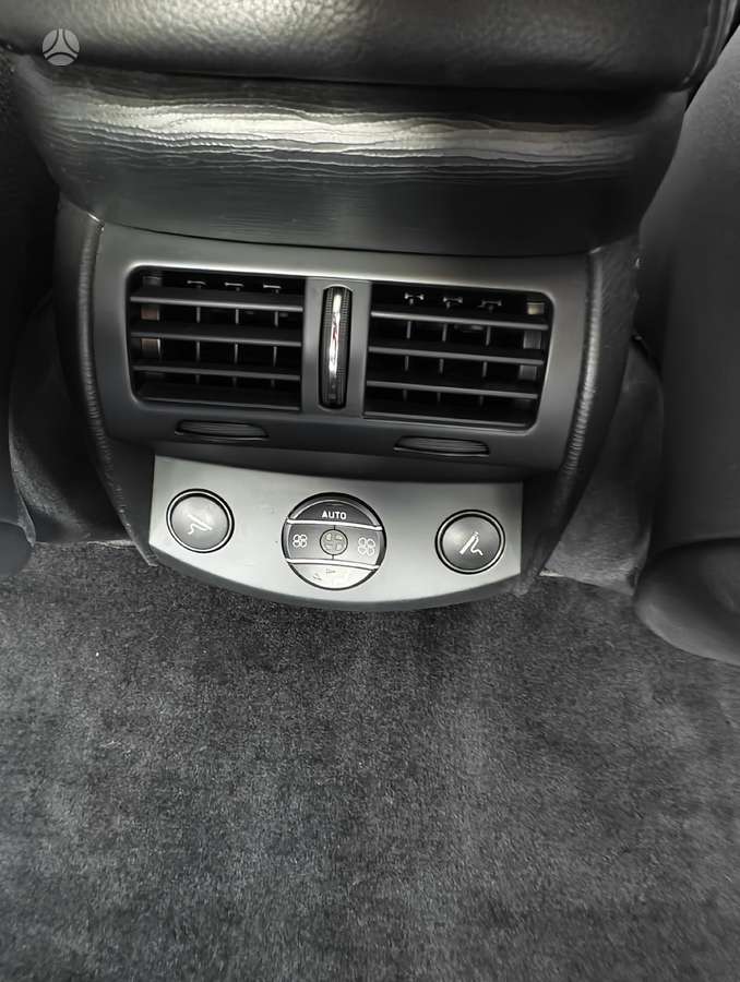 Citroen C6, 2.7 l., Седан