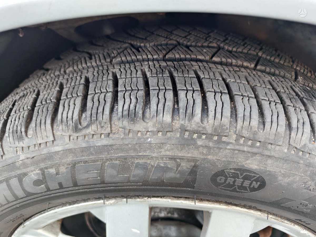 Citroen C6, 2.7 l., Седан