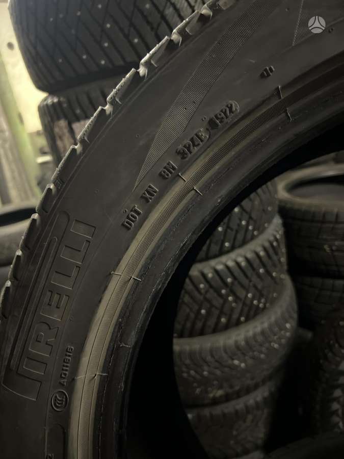 Pirelli SCORPION ZERO 2022m!!!, universalios 275/45 R21