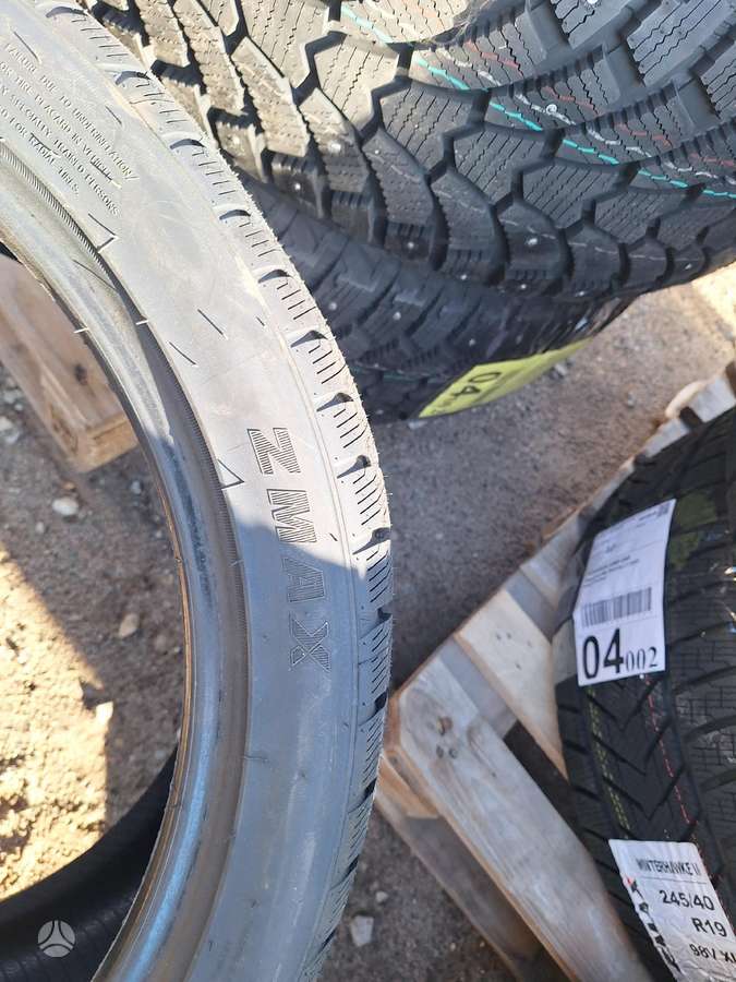 Zmax, winter 275/35 R19