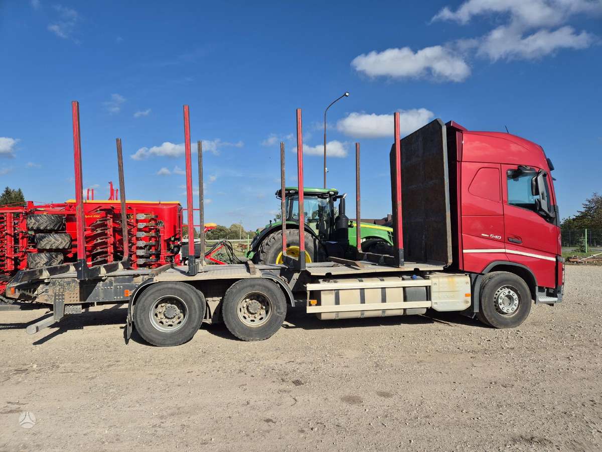 Volvo FH540, лесовозы