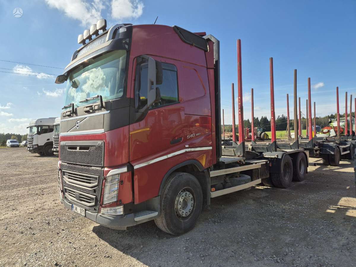 Volvo FH540, лесовозы