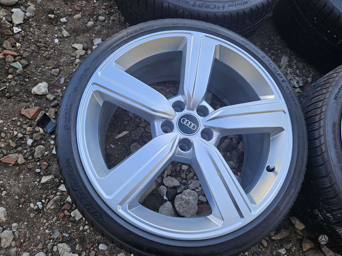 Audi A5, lengvojo lydinio, R20