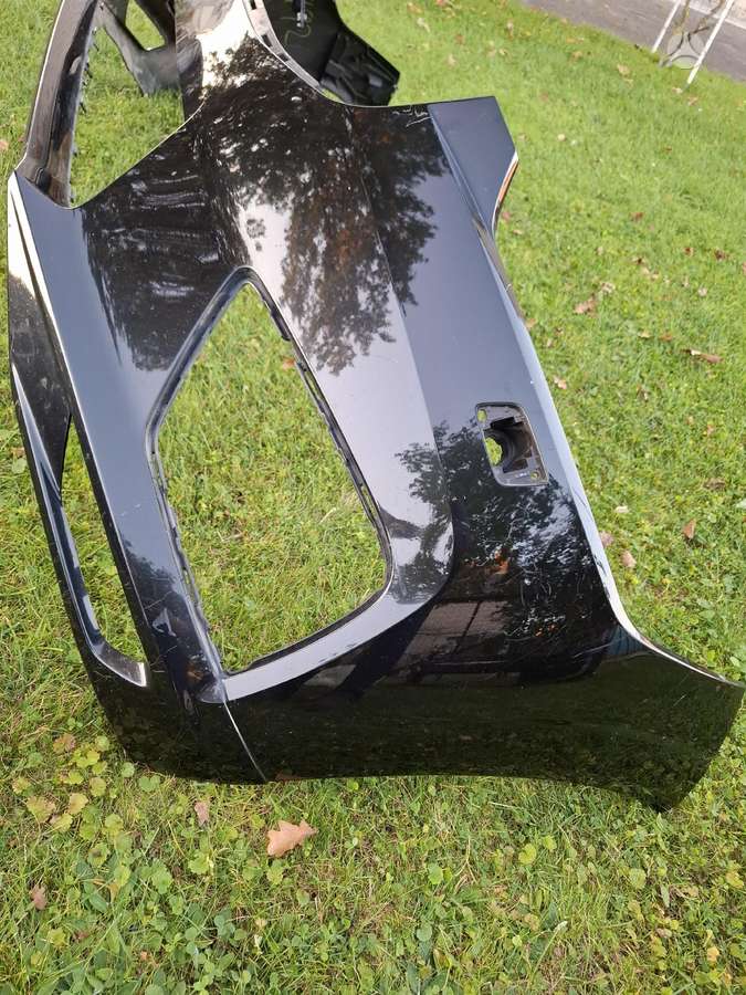 Volvo XC60 kėbulo dalys