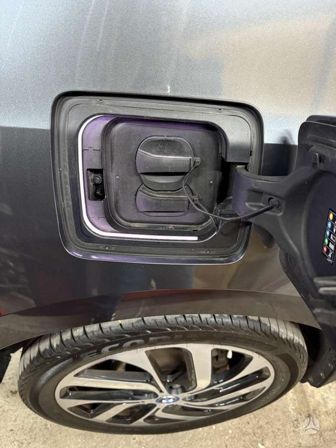 BMW i3, 19 kWh, hatchback