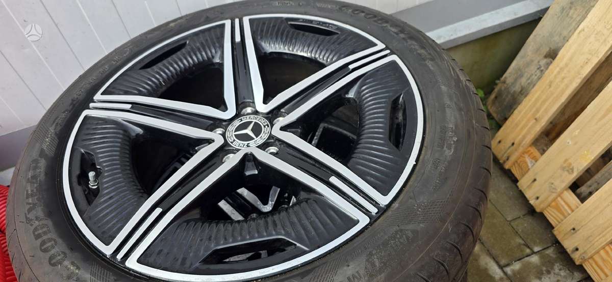 Mercedes-Benz EQS вентилятор