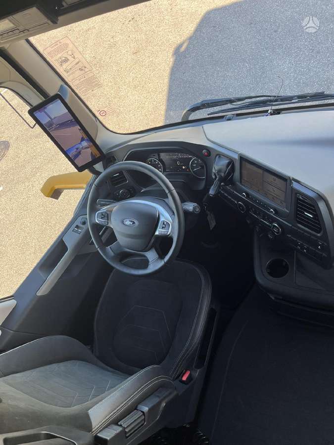 Ford F-MAX, double sleeper