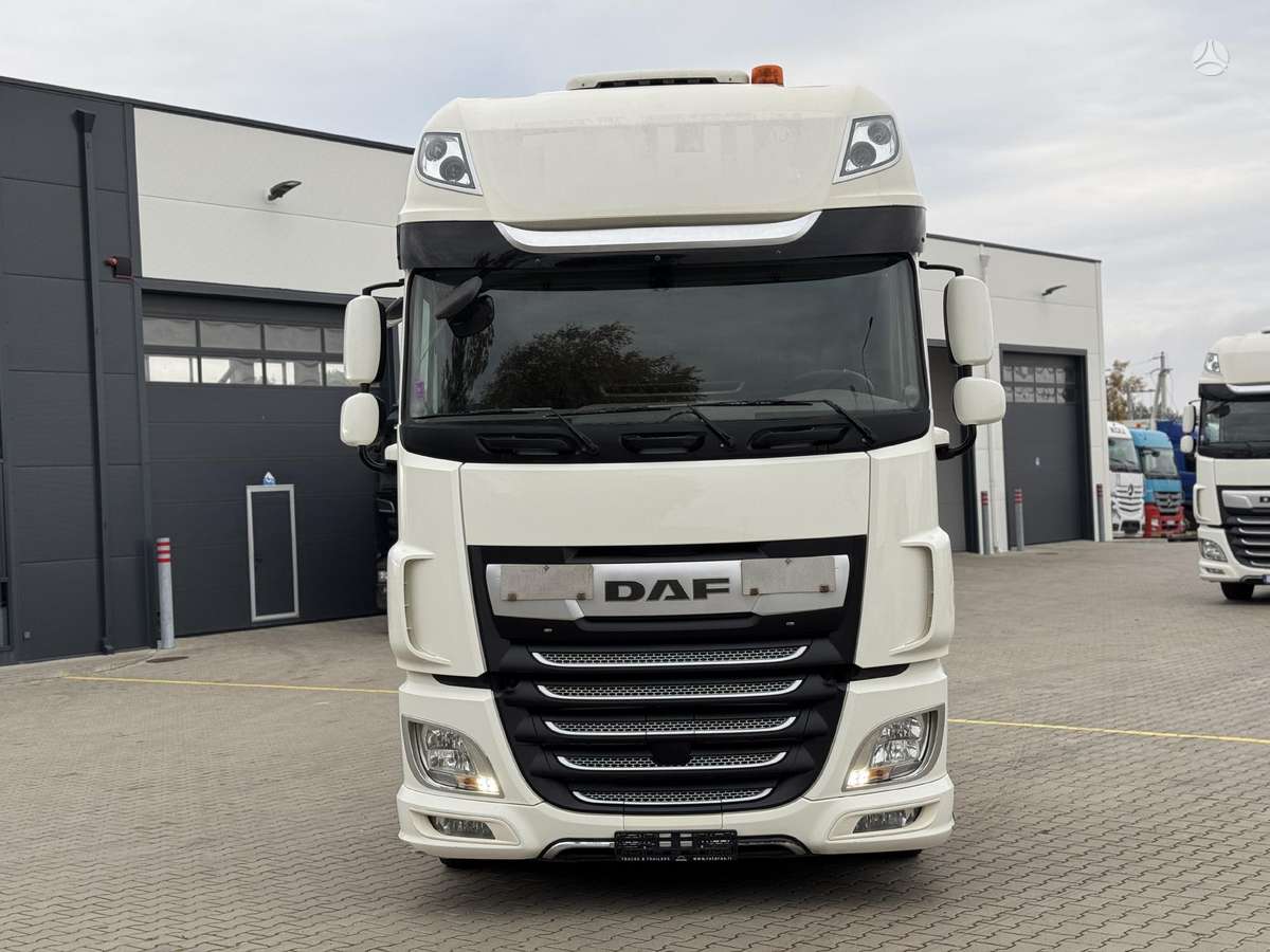 DAF XF 480 FT LOW DECK, double sleeper