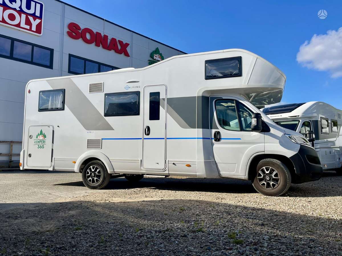 Sun Living A 75 DP, campers