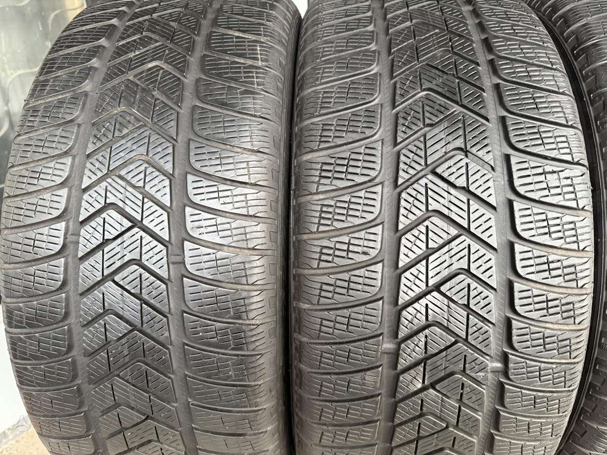 Pirelli ScorpionWinter/2022m, winter 255/40 R21