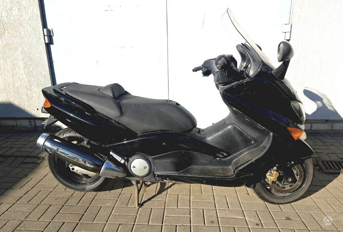 Yamaha TMAX, мотороллеры / мопеды