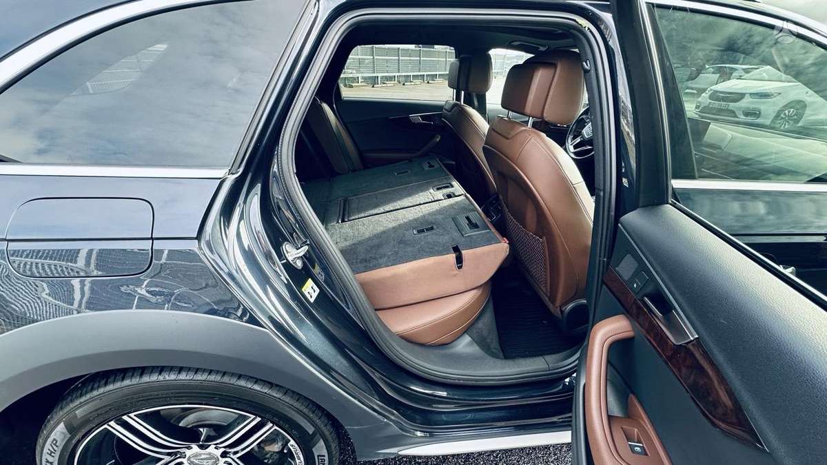 Audi A4 allroad, 2.0 l., Универсал