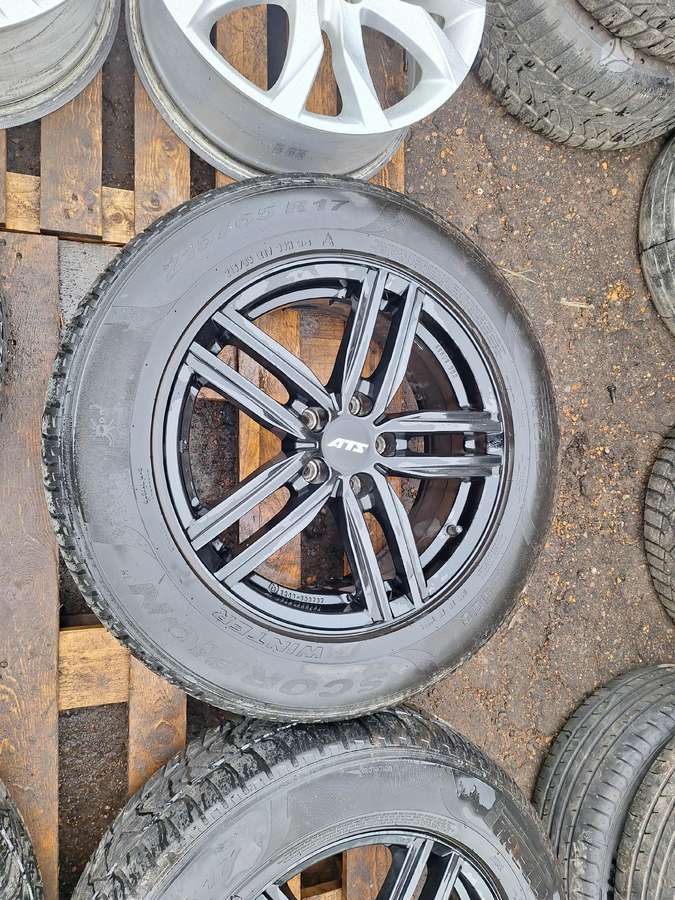 Pirelli, winter 215/65 R17
