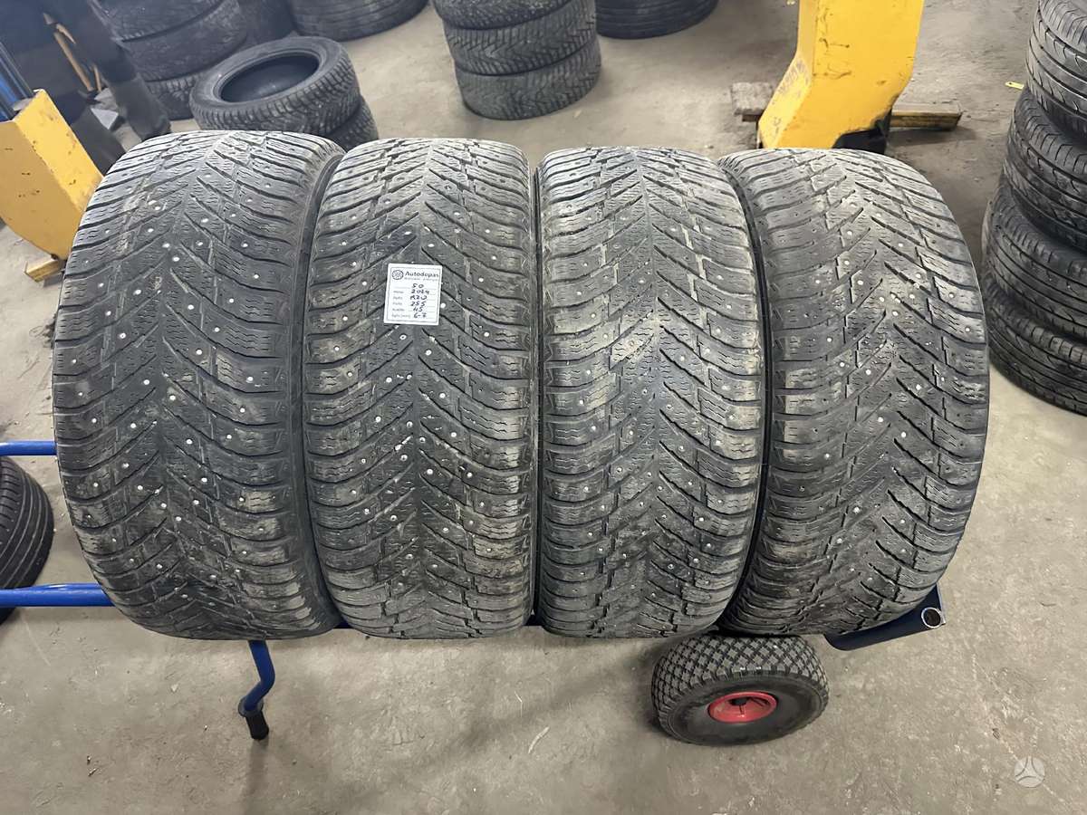 Nokian, žieminės 255/45 R20