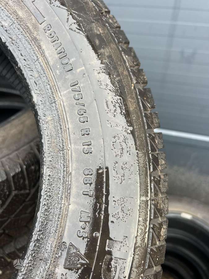 Continental Viking 7, winter 175/65 R15