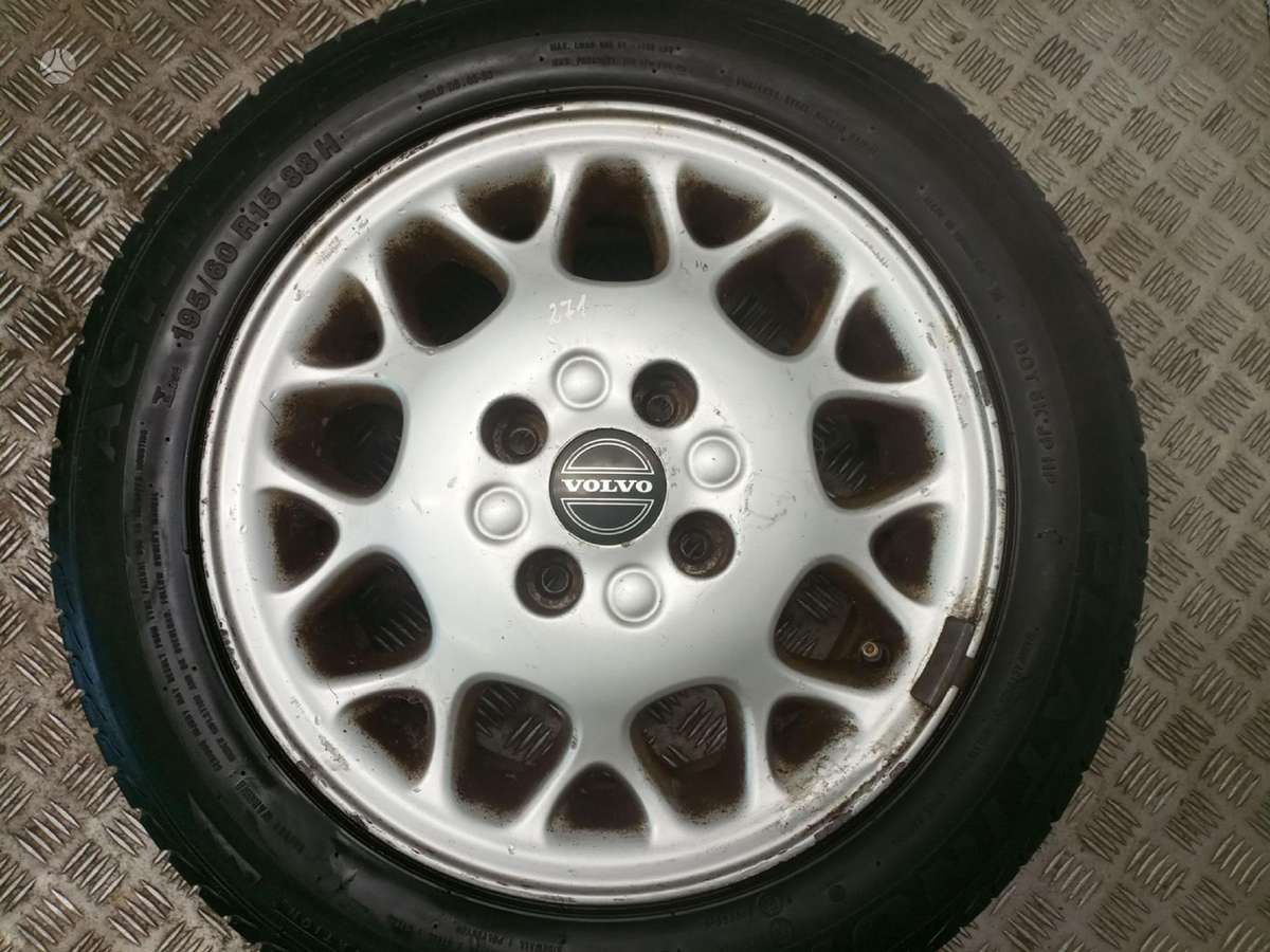 Volvo V40 R15, легкосплавные , R15