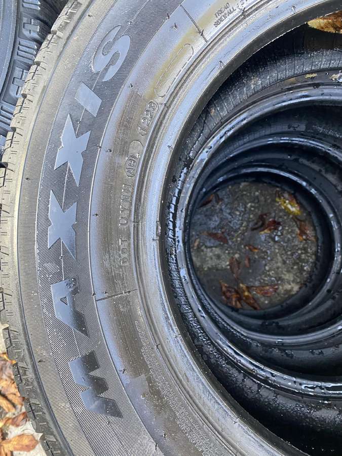 Maxxis VansmartAS AL2, winter 235/65 R16