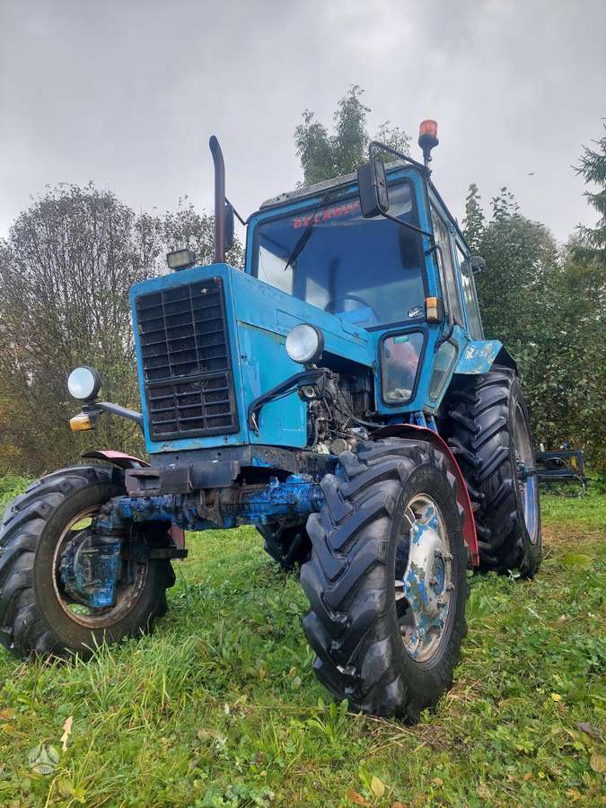 MTZ John deere, tractors