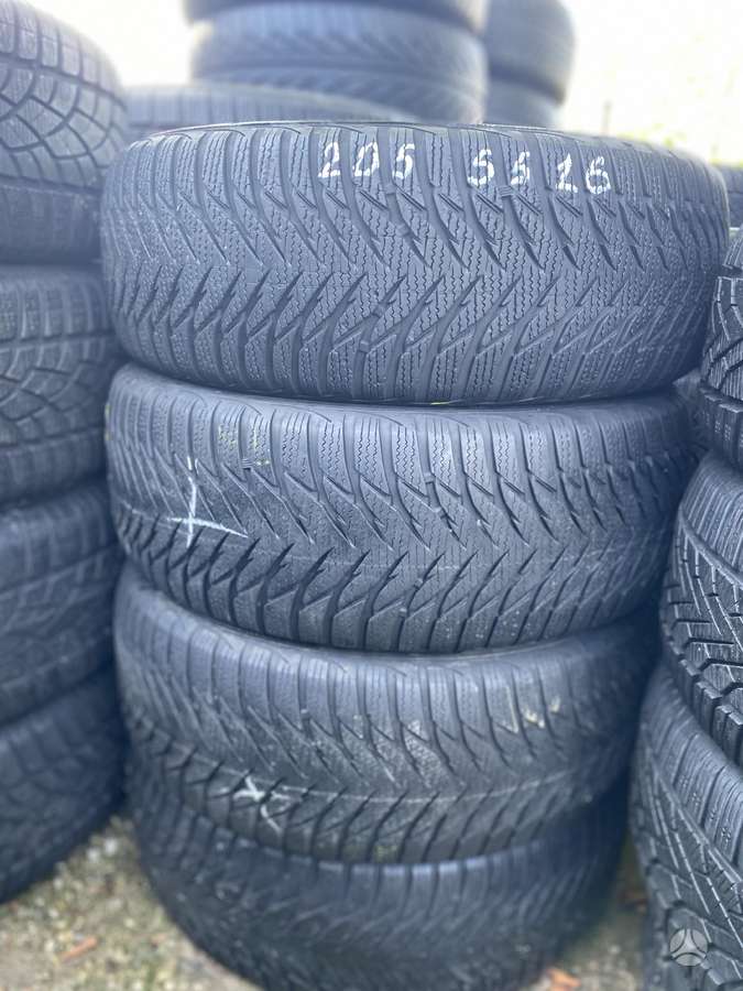 Goodyear UltraGrip 8, winter 205/55 R16