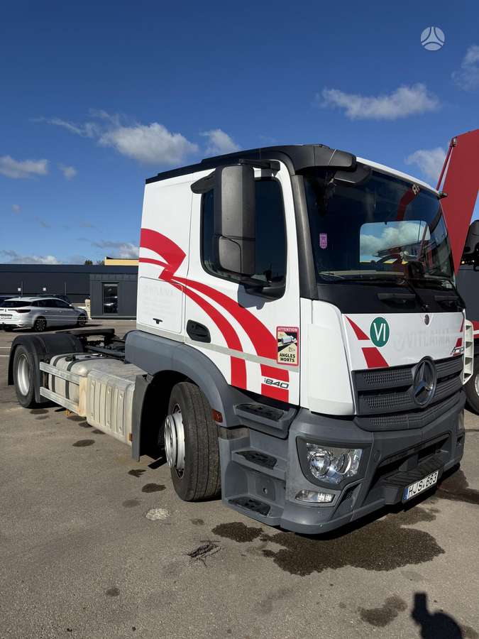 Mercedes-Benz Actros 1840, single sleeper