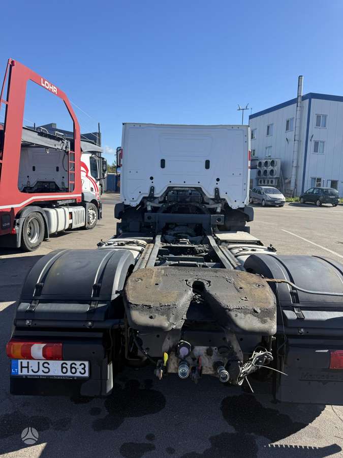 Mercedes-Benz Actros 1840, single sleeper