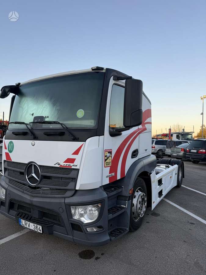 Mercedes-Benz Actros 1840, single sleeper