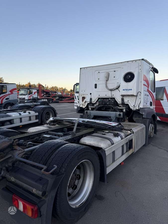Mercedes-Benz Actros 1840, single sleeper