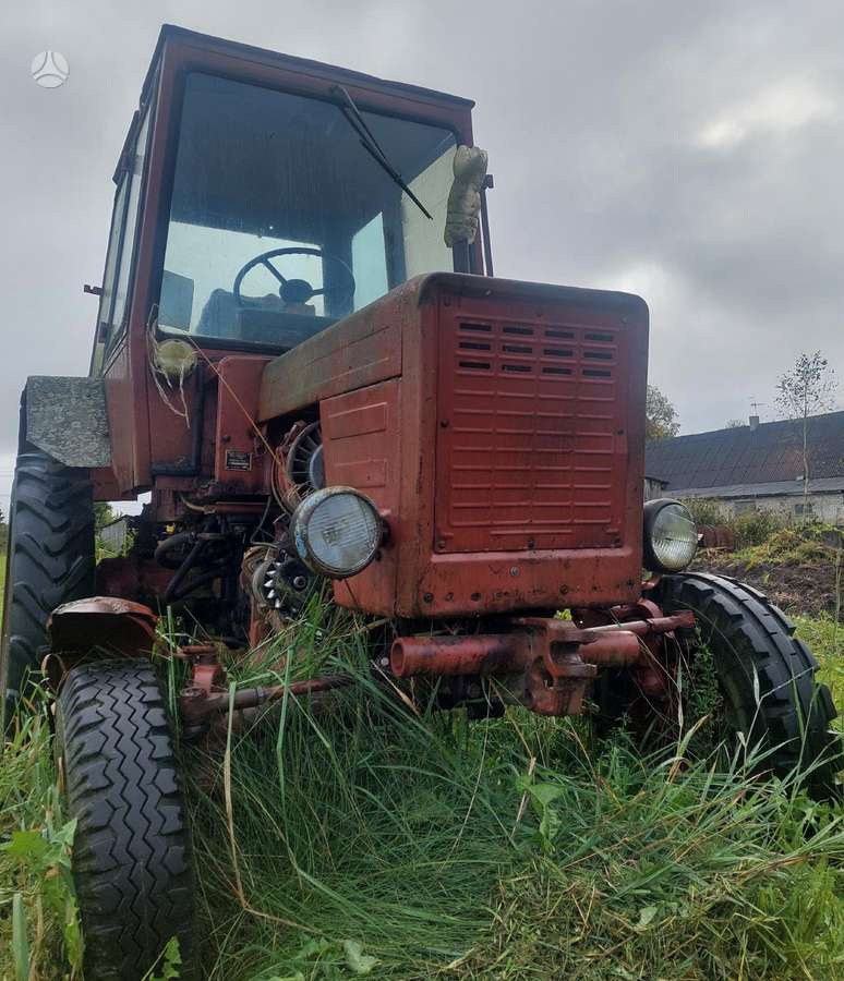 MTZ John deere, tractors
