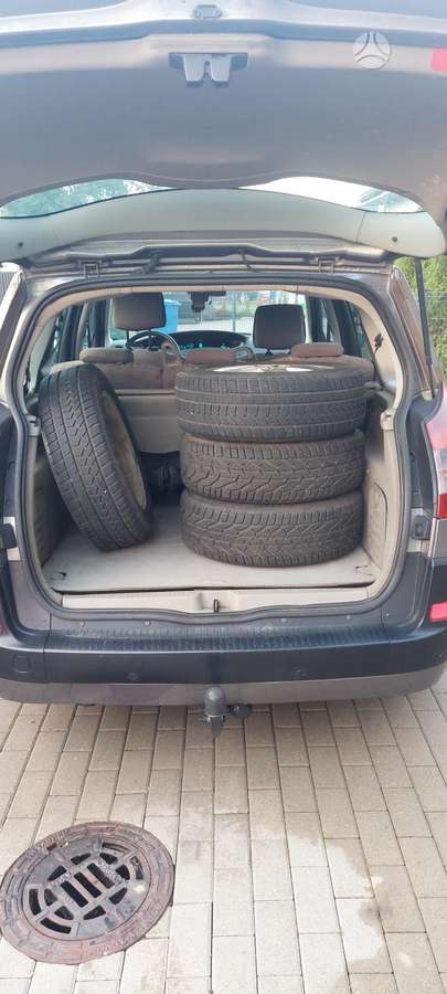 Renault Grand Scenic - 6