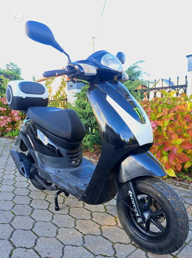 Piaggio Fly 49cc, scooters / mopeds