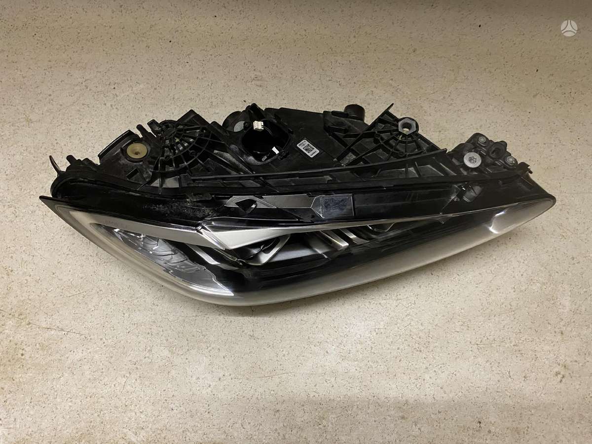 BMW 4 serija žibintai